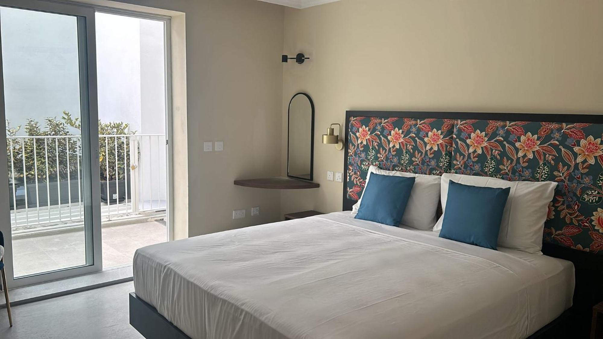 King Charles Hotel Валета Екстериор снимка