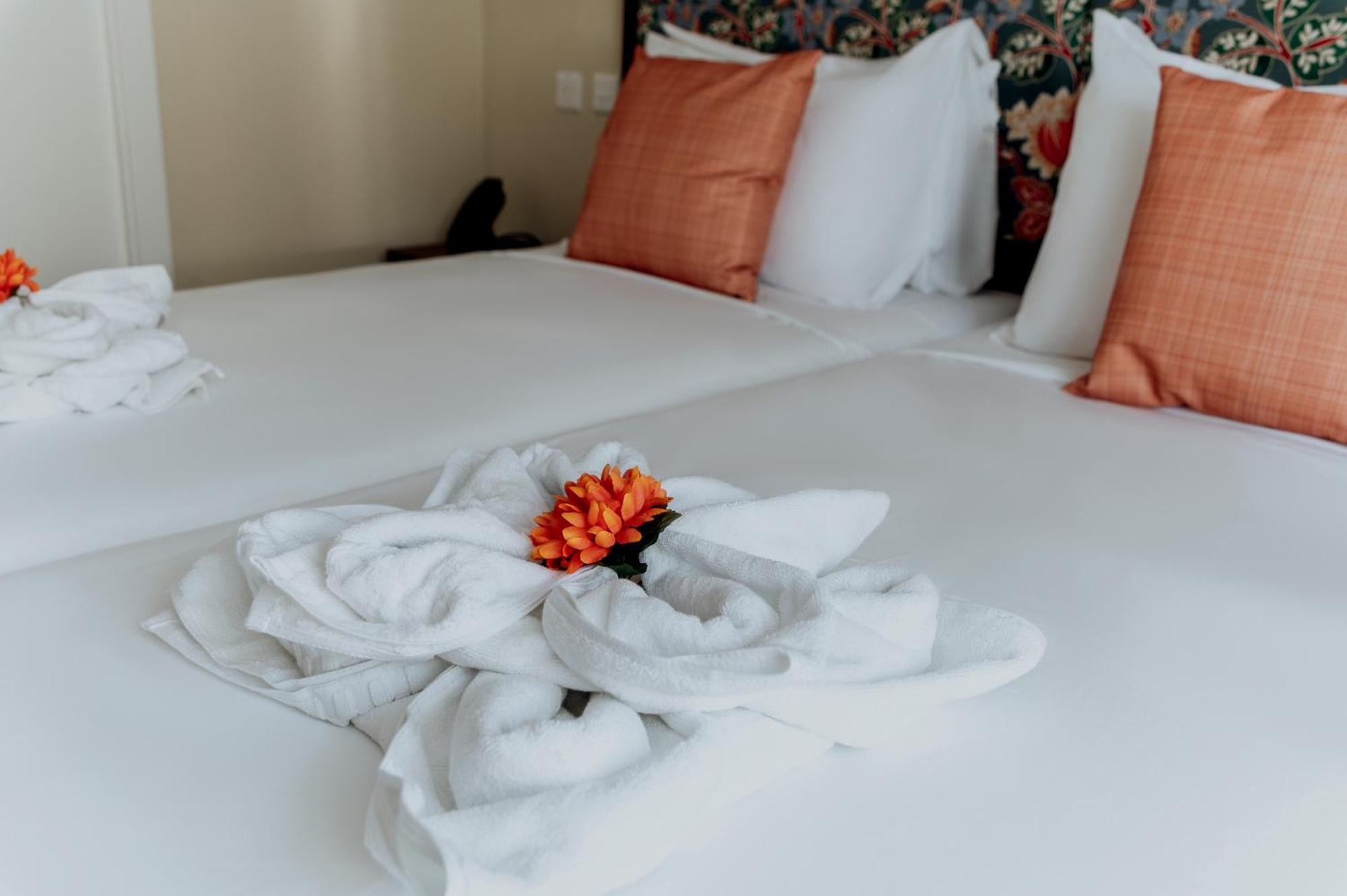 King Charles Hotel Валета Екстериор снимка